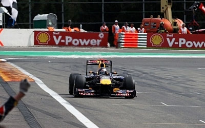 F1-2011-R12.jpg